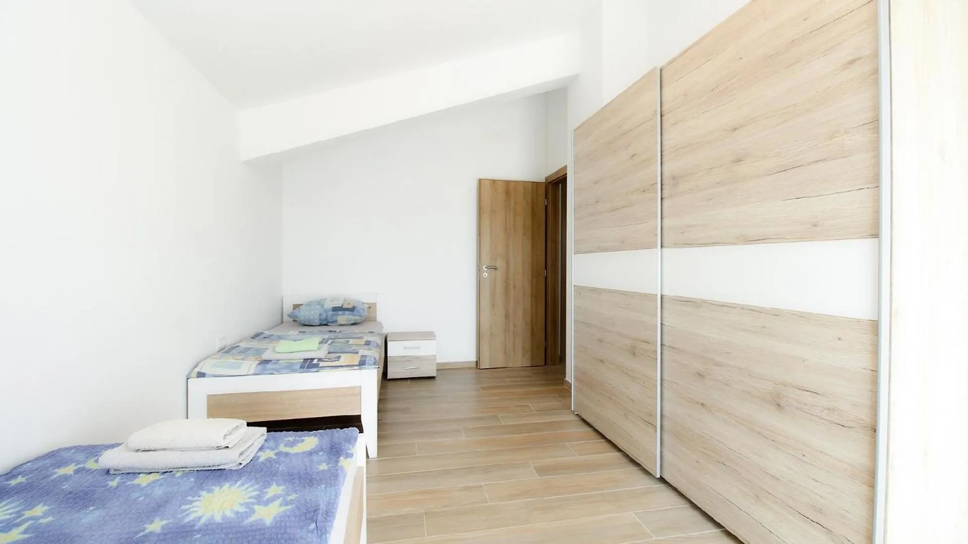 Ferienhaus Mit Privatpool Fuer 6 Personen Ca 107 Qm In Medulin, Istrien Suedkueste Von Istrien