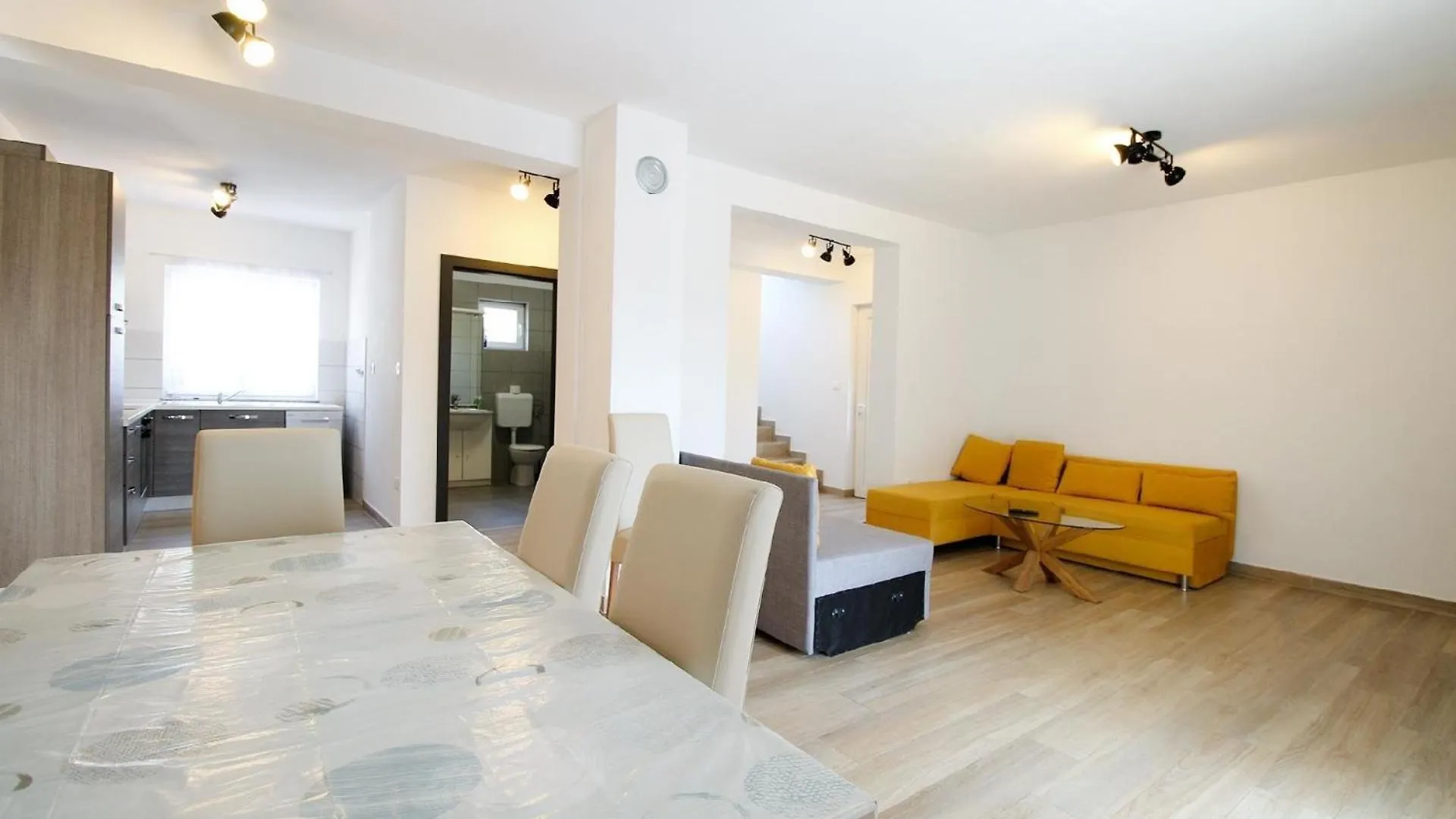 Ferienhaus Mit Privatpool Fuer 6 Personen Ca 107 Qm In Medulin, Istrien Suedkueste Von Istrien Holiday home Medulin
